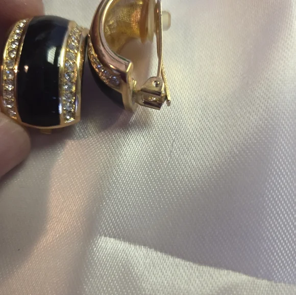 Authentic Christian DIOR Gold and Black Clip On  Earrings, crystals - Picture 4 of 5